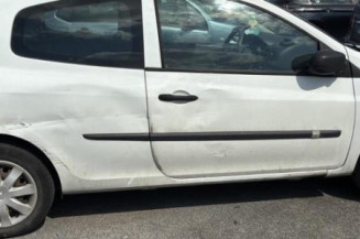 Absorbeur de pare choc arriere RENAULT CLIO 3