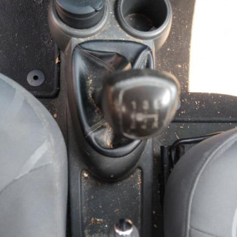 Capot CHEVROLET SPARK Photo n°18