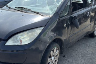 Capot MITSUBISHI COLT 6