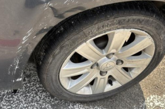 Capot MITSUBISHI COLT 6