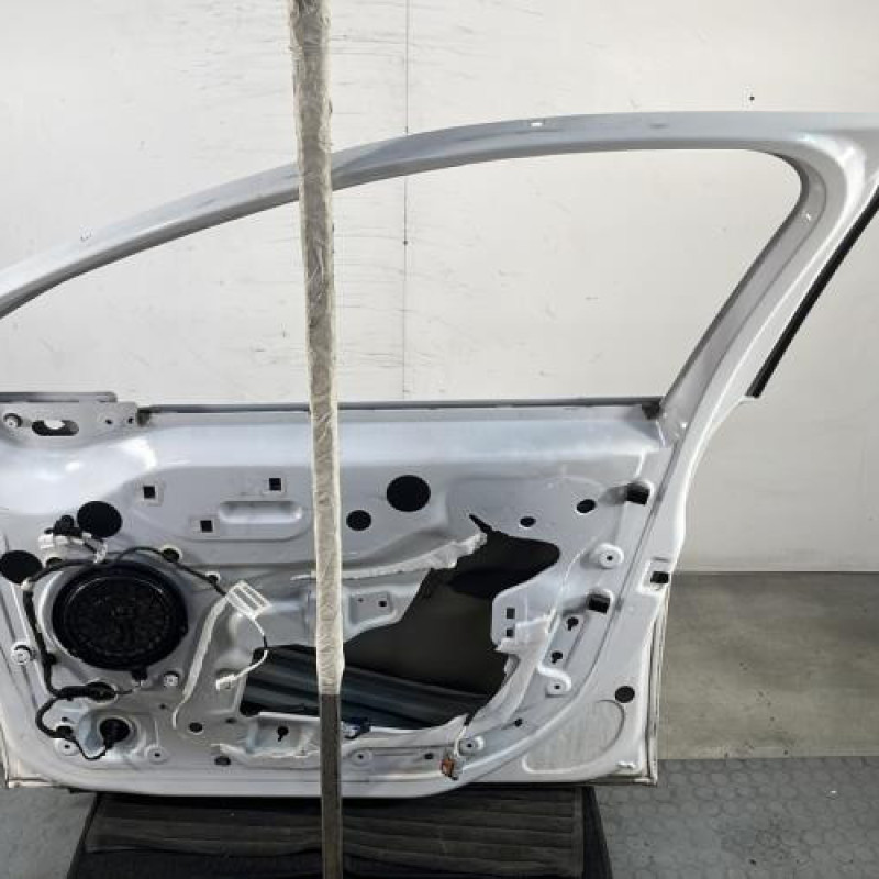 Porte avant droit CITROEN C3 3 Photo n°4