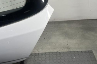 Malle/Hayon arriere OPEL CORSA D