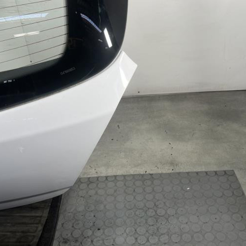 Malle/Hayon arriere OPEL CORSA D Photo n°4
