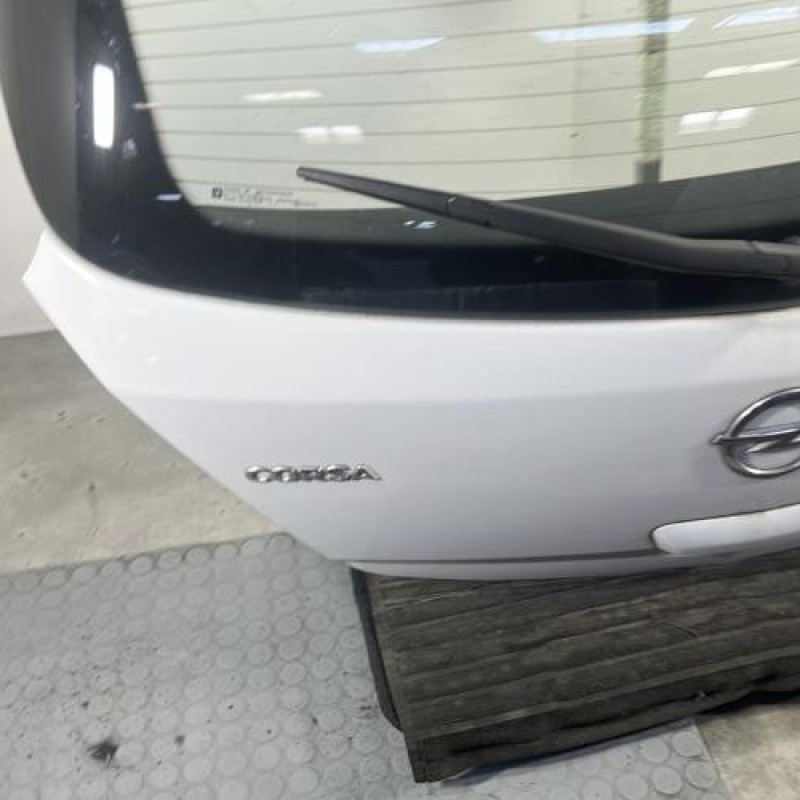 Malle/Hayon arriere OPEL CORSA D Photo n°5