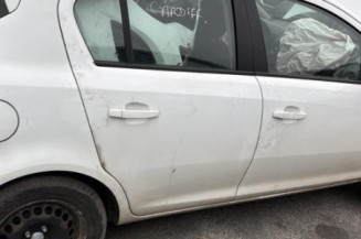 Malle/Hayon arriere OPEL CORSA D