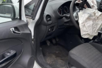 Malle/Hayon arriere OPEL CORSA D