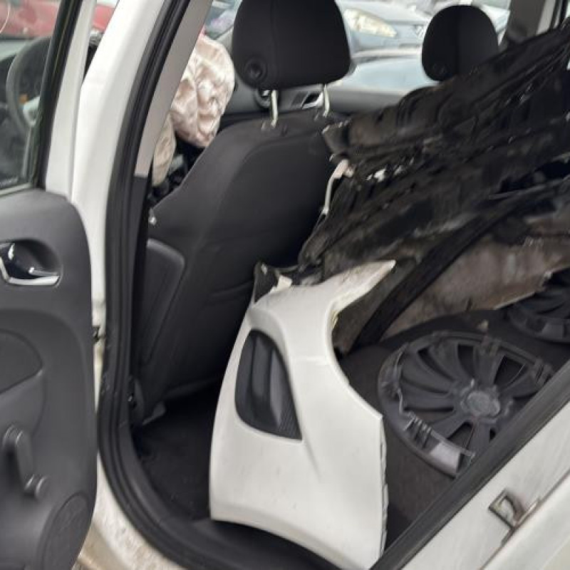 Malle/Hayon arriere OPEL CORSA D Photo n°20