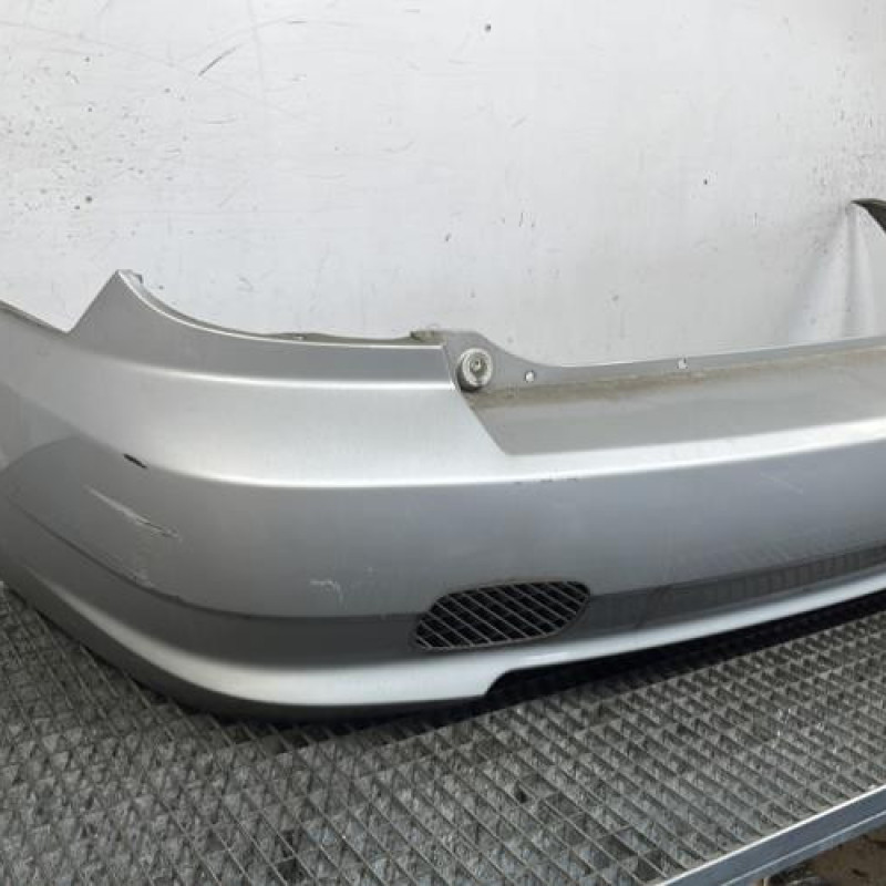 Pare choc arriere HYUNDAI ACCENT 2 Photo n°2