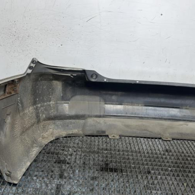 Pare choc arriere HYUNDAI ACCENT 2 Photo n°6