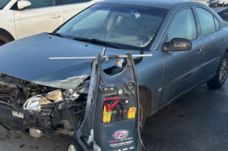 Pare choc arriere VOLVO S 60 1