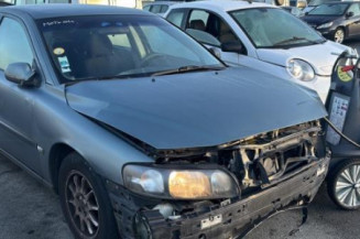 Pare choc arriere VOLVO S 60 1