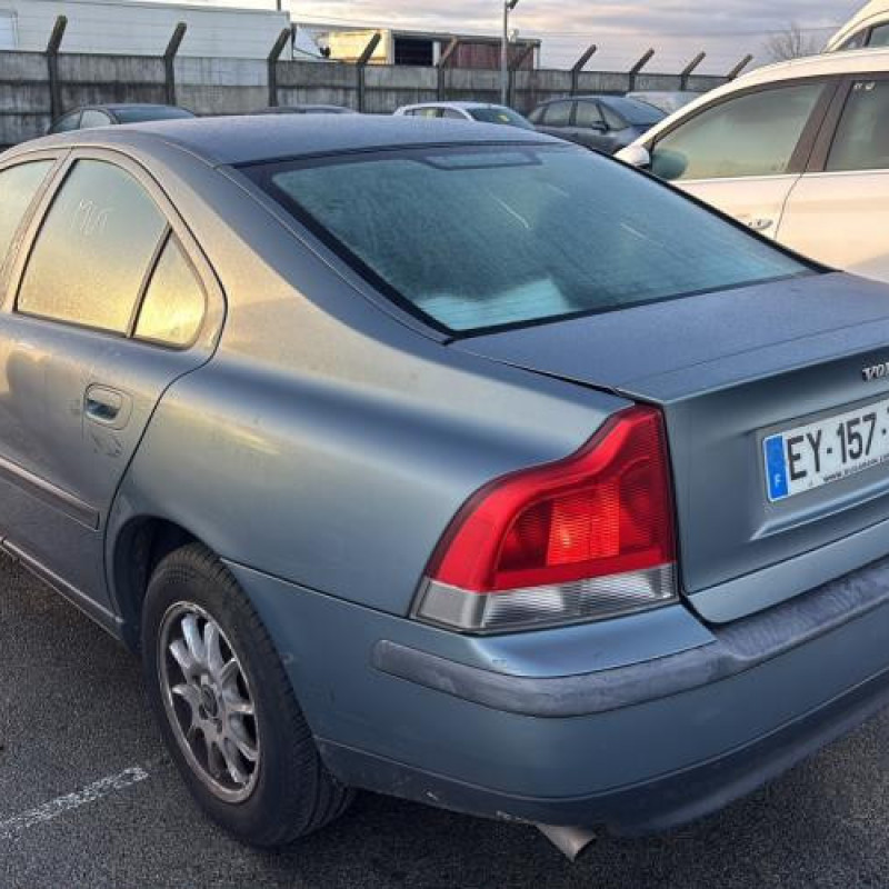 Pare choc arriere VOLVO S 60 1 Photo n°10