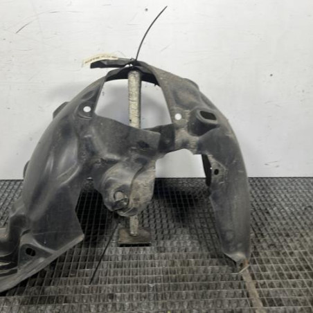 Pare boue avant gauche RENAULT MEGANE 3