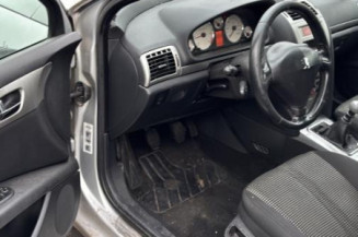 Pare choc arriere PEUGEOT 407