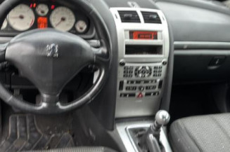Pare choc arriere PEUGEOT 407