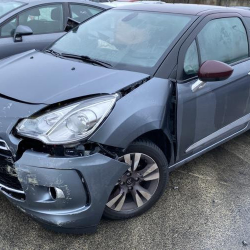 Pare choc arriere CITROEN DS3 Photo n°10