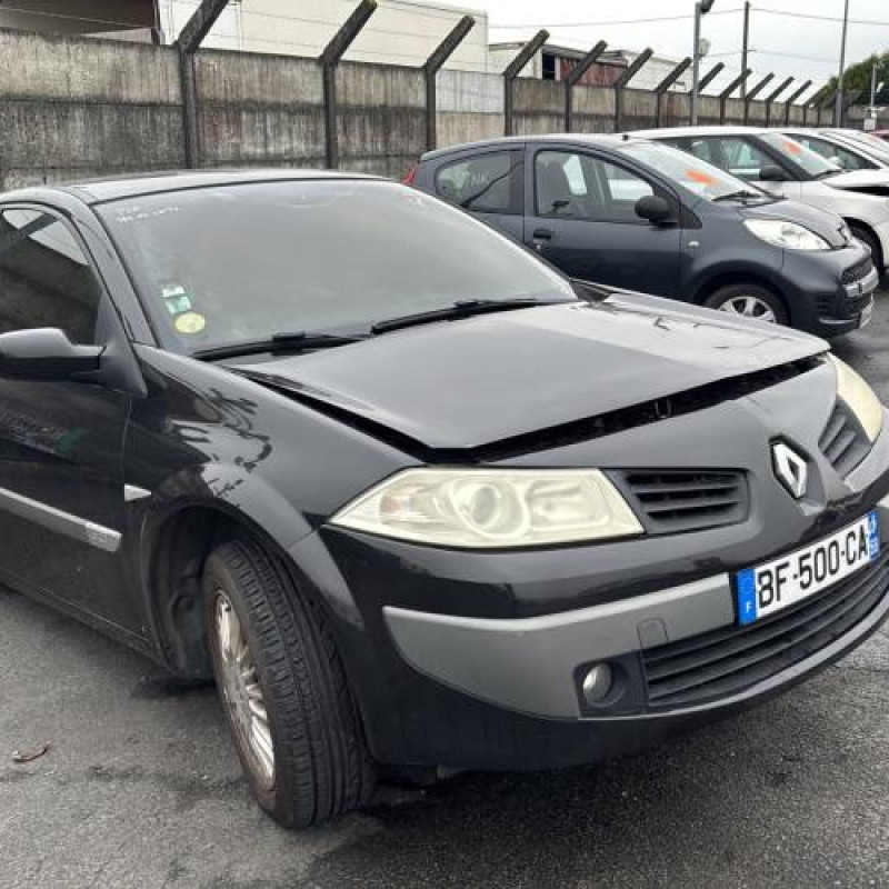 Pare choc avant RENAULT MEGANE 2 Photo n°8
