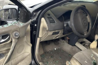 Pare choc avant RENAULT MEGANE 2