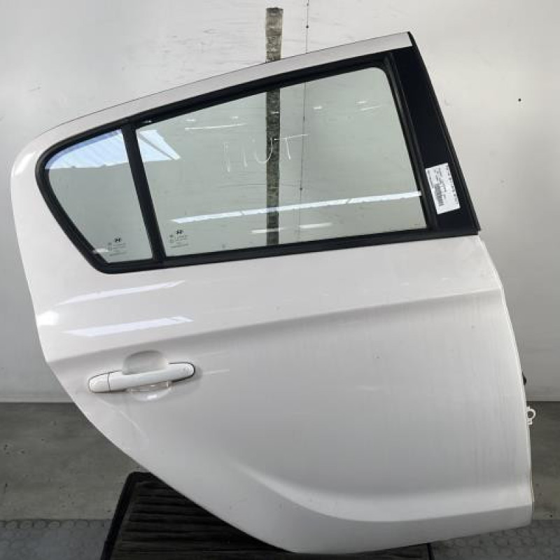 Porte arriere droit HYUNDAI I 20 1 Photo n°1