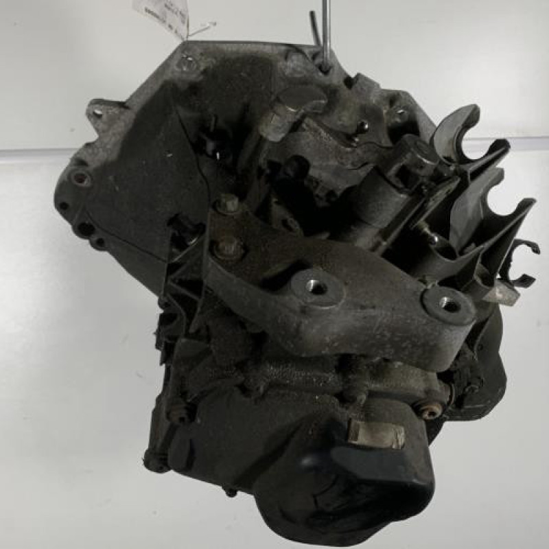 Boite de vitesses OPEL CORSA E Photo n°3