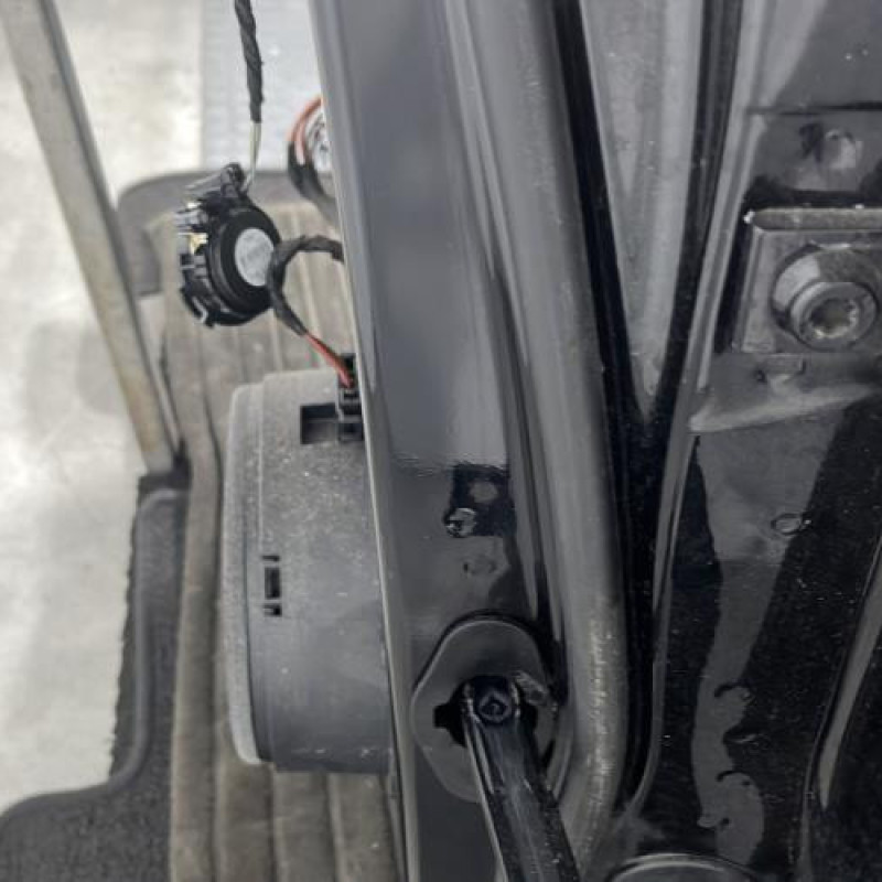 Porte arriere gauche AUDI A4 3 Photo n°4