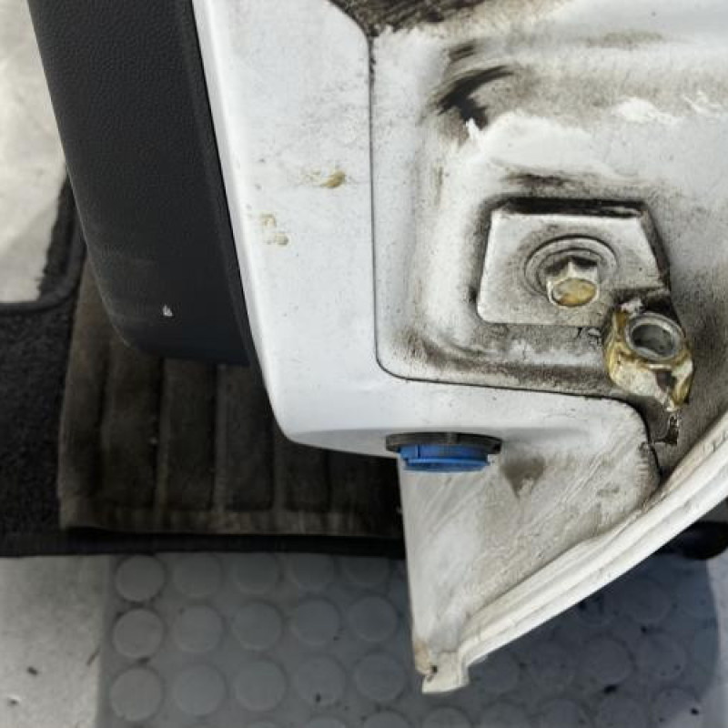 Porte arriere gauche OPEL CORSA D Photo n°6