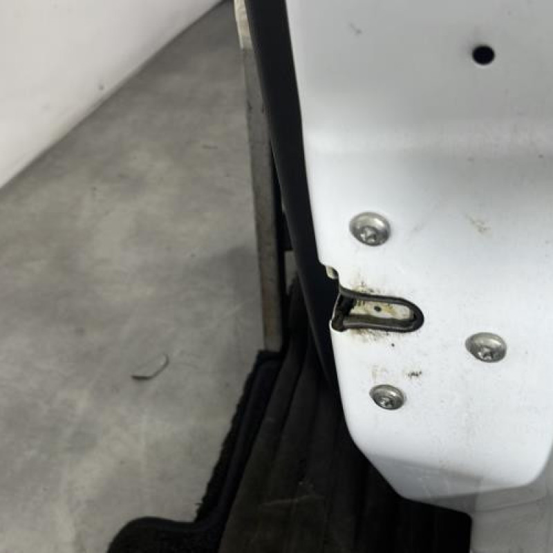 Porte avant droit OPEL CORSA D Photo n°3
