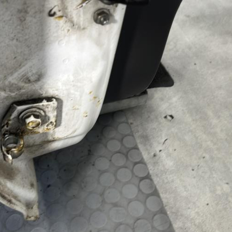 Porte avant droit OPEL CORSA D Photo n°6