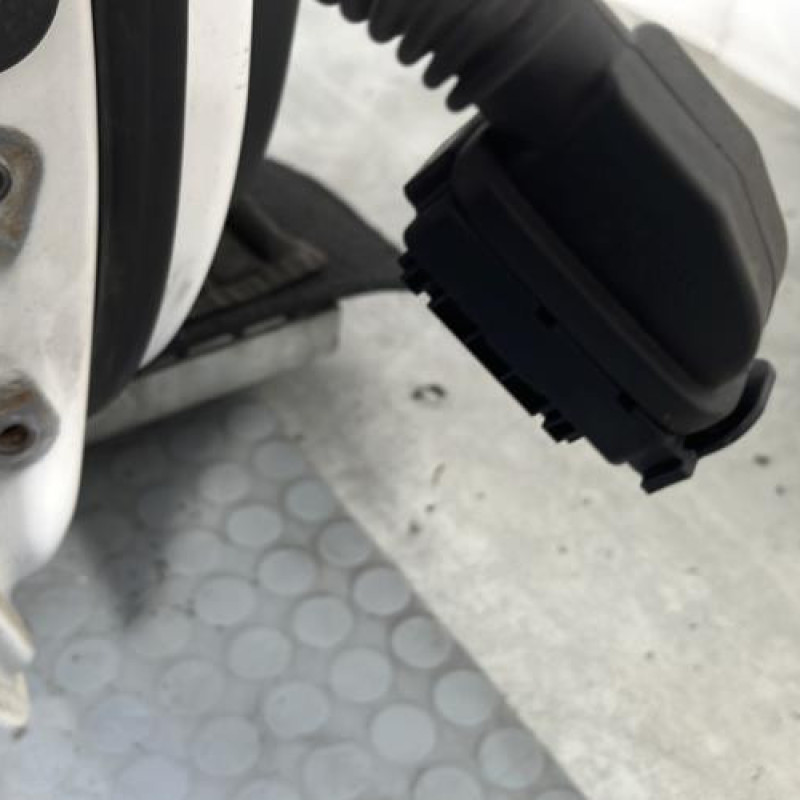 Porte avant droit HYUNDAI I 20 1 Photo n°6
