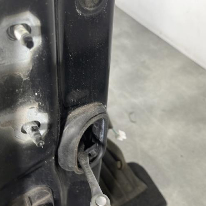 Porte avant droit RENAULT SCENIC 3 Photo n°4