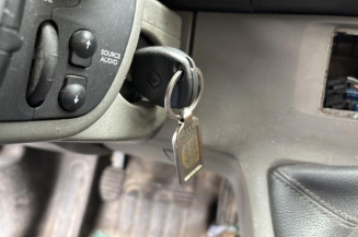 Vitre avant gauche RENAULT KANGOO 2