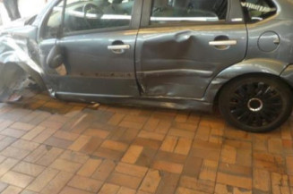 Pare choc arriere CITROEN C3 1
