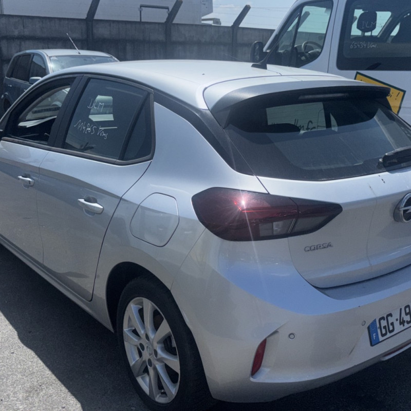 OPEL CORSA F 1.5 BLUE HDI - 16V TURBO Photo n°4