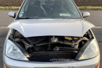 Vitre avant gauche FORD FOCUS 1