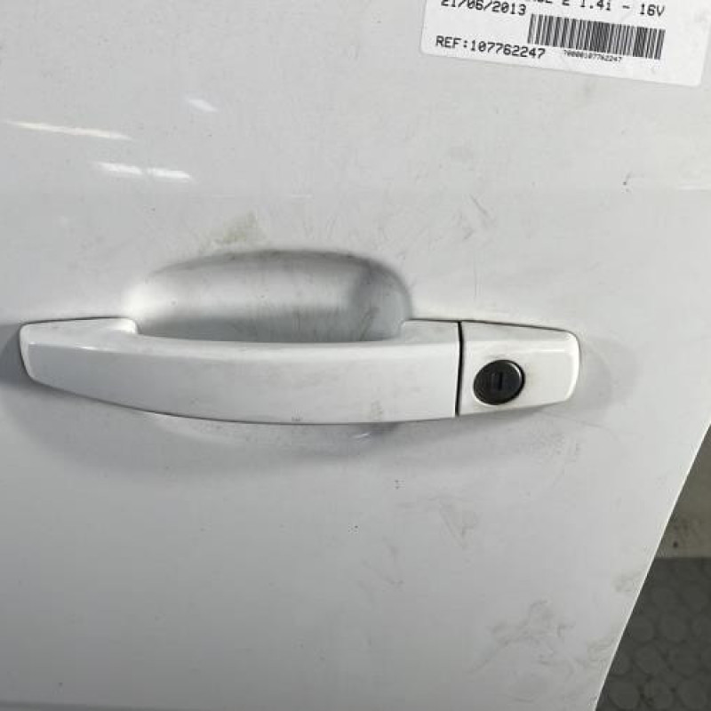 Porte avant gauche OPEL CORSA D Photo n°2