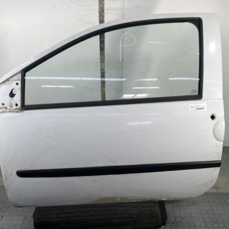 Porte avant gauche RENAULT TWINGO 2 Photo n°1