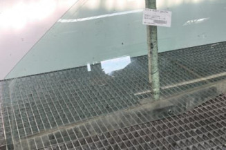 Vitre avant gauche RENAULT CLIO 2