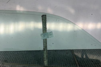 Vitre avant gauche RENAULT CLIO 2