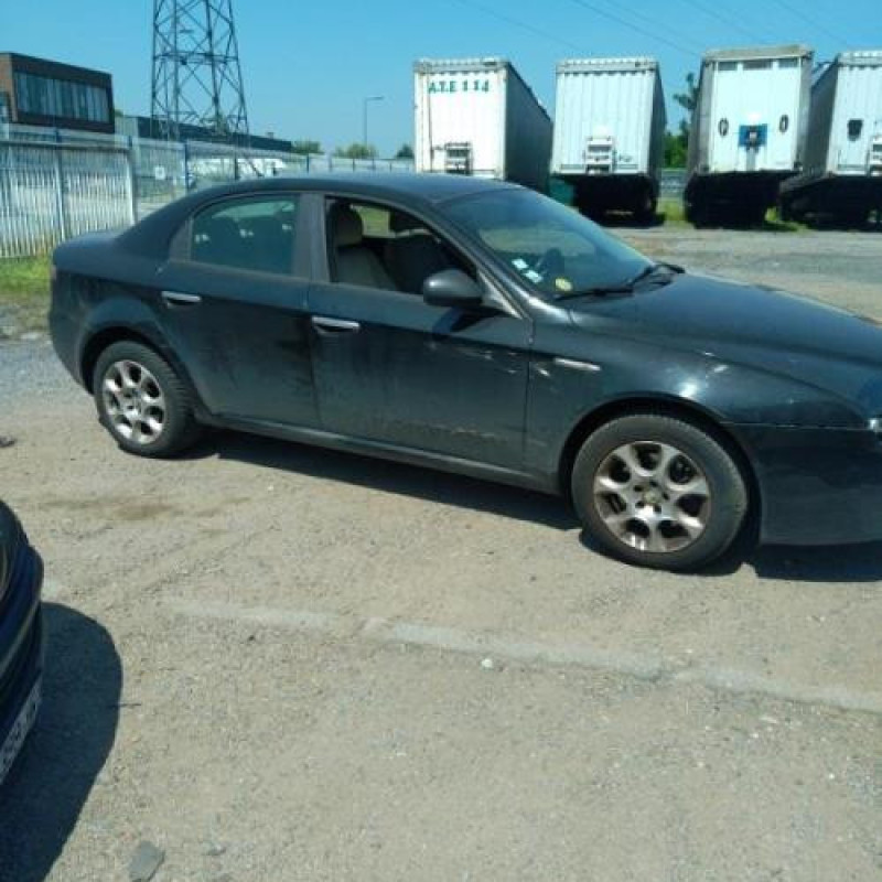 Vitre avant gauche ALFA ROMEO 159 Photo n°7