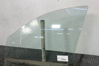 Vitre avant gauche RENAULT SCENIC 3