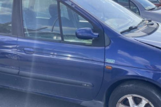 Aile avant droit RENAULT SCENIC 1