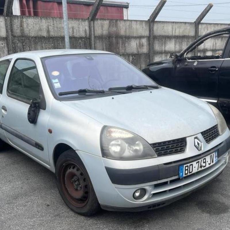 Aile avant droit RENAULT CLIO 2 Photo n°9