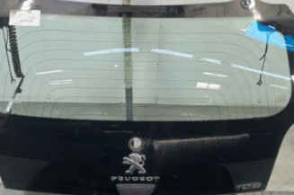 Lunette arriere PEUGEOT 108 Photo n°1