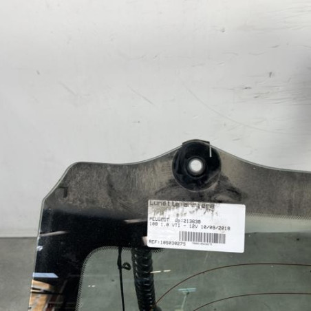 Lunette arriere PEUGEOT 108