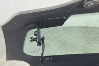 Lunette arriere PEUGEOT 108