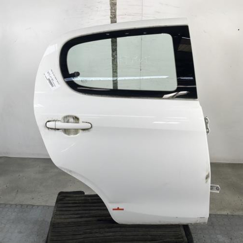 Porte arriere droit PEUGEOT 108 Photo n°1