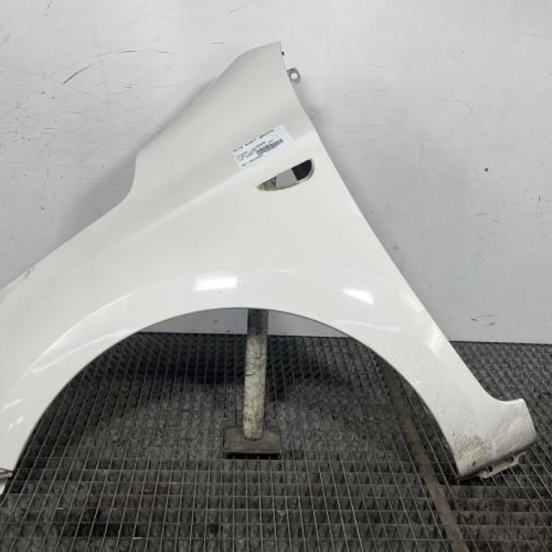 Aile avant gauche HYUNDAI I 20 1 Photo n°1