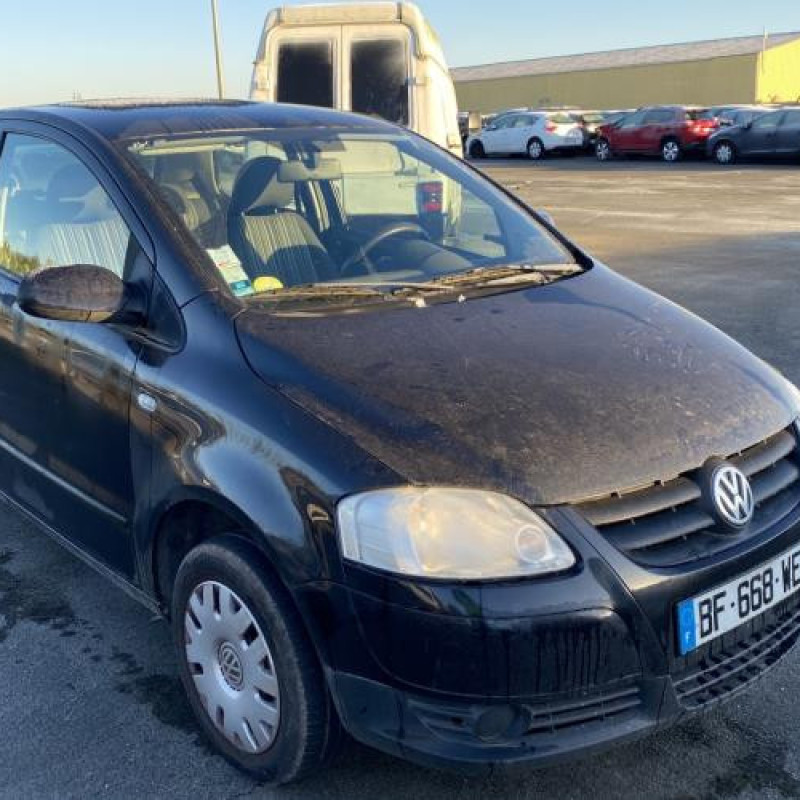Capot VOLKSWAGEN FOX Photo n°11