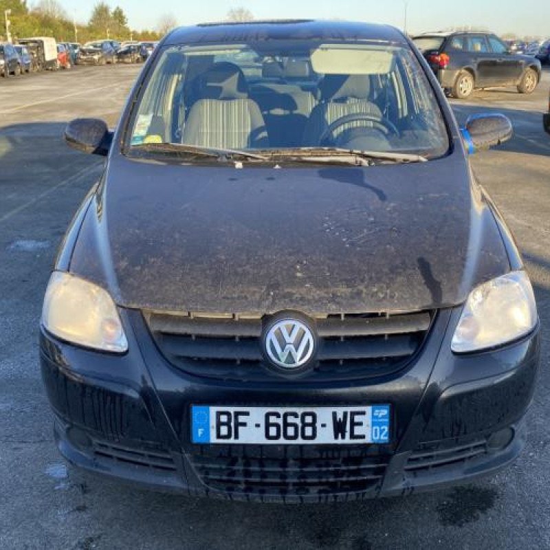 Capot VOLKSWAGEN FOX Photo n°17