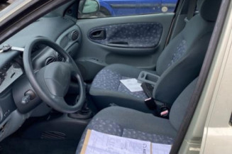 Repetiteur clignotant avant gauche (Feux) RENAULT MEGANE 1